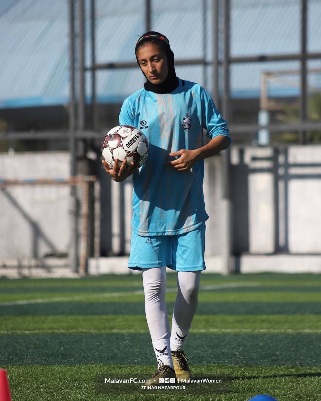 گالری عکس تمرین تیم بانوان ملوان