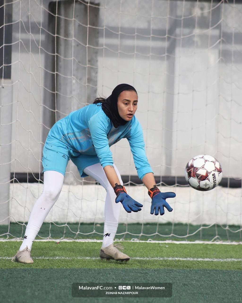 گالری عکس تمرین تیم بانوان ملوان