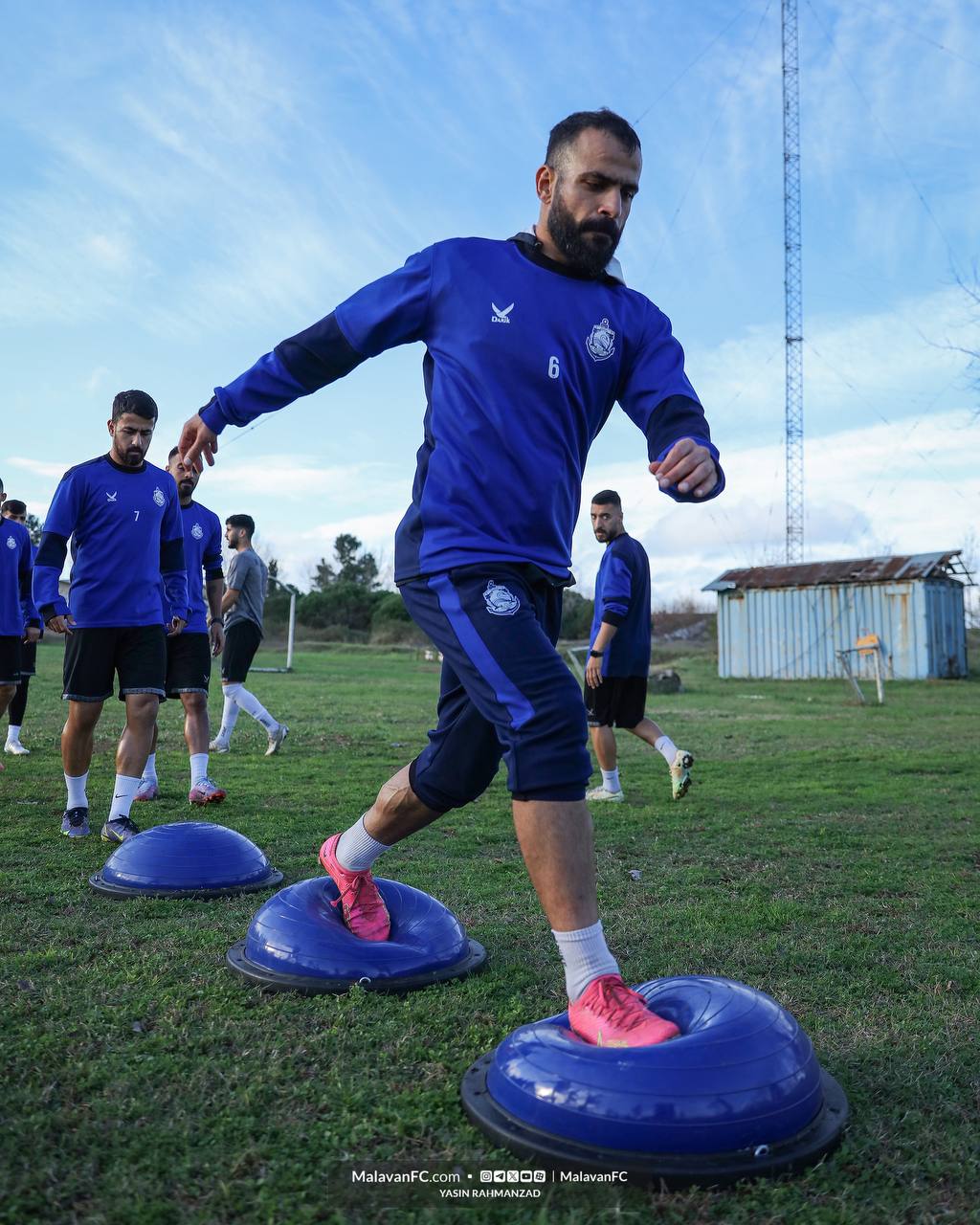 گالری عکس تمرین ملوان