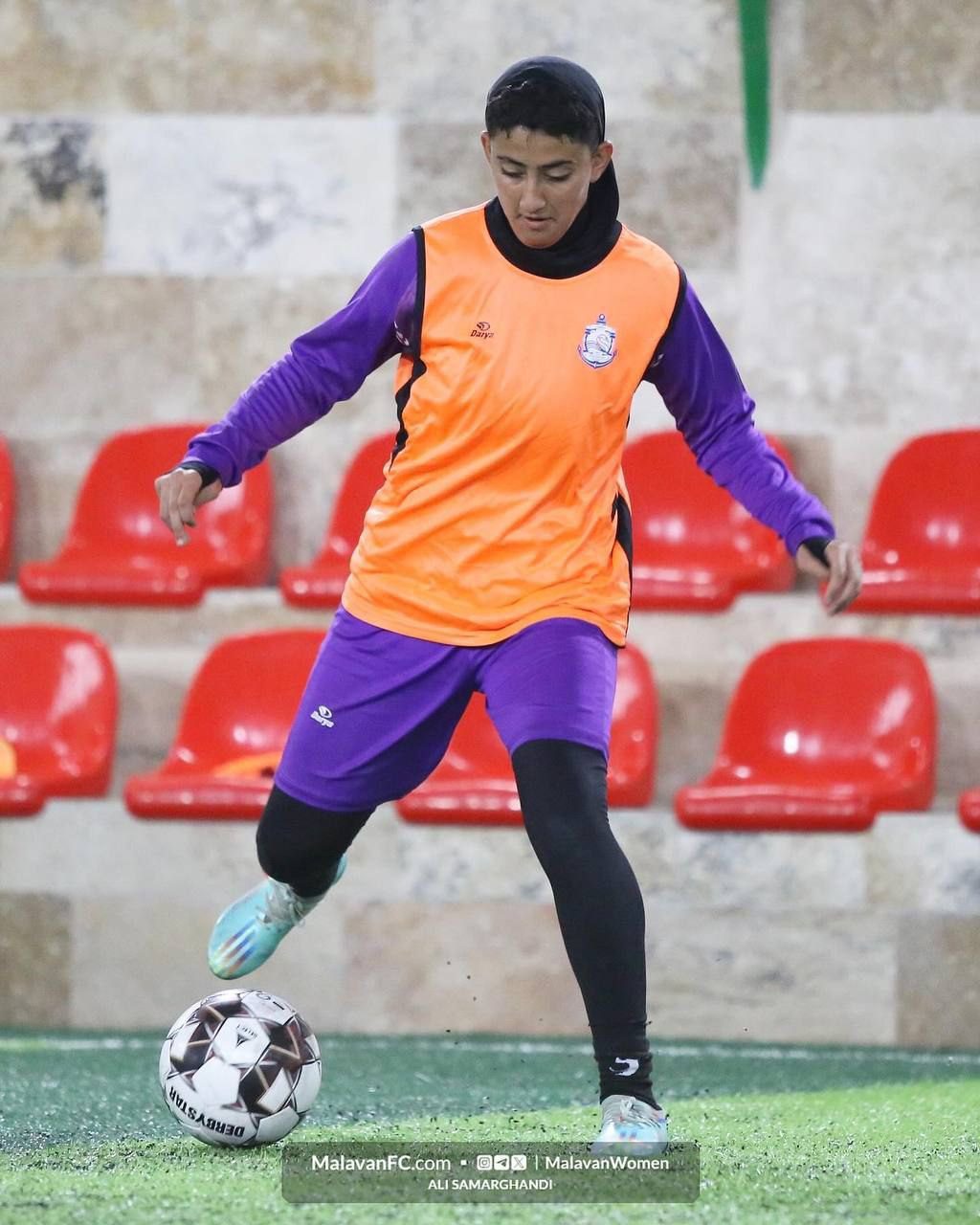 گالری عکس تمرین تیم بانوان ملوان