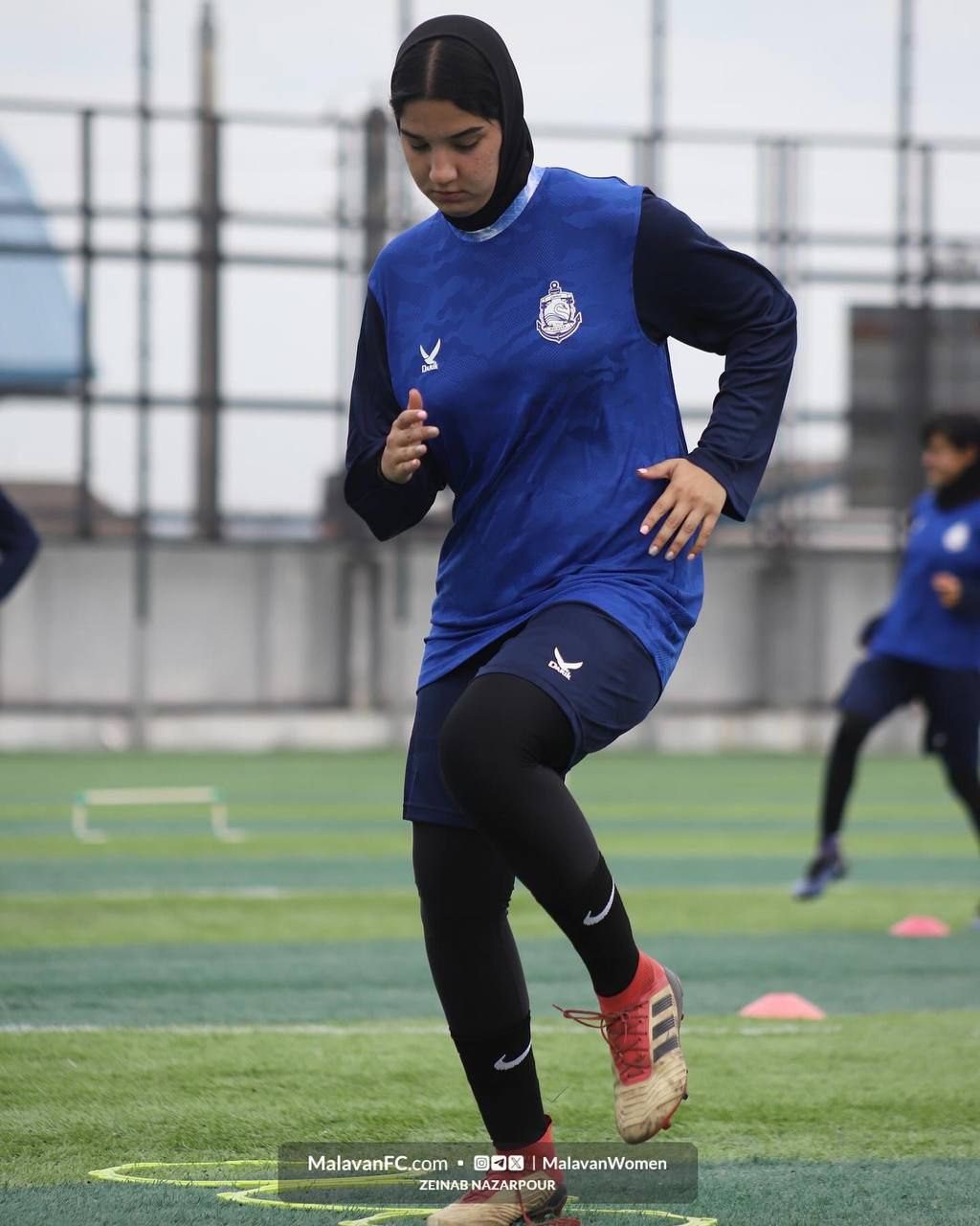 گالری عکس تمرین تیم بانوان ملوان