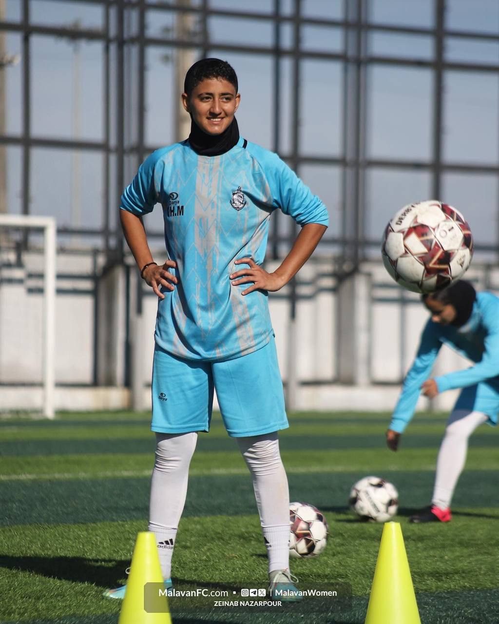 گالری عکس تمرین تیم بانوان ملوان