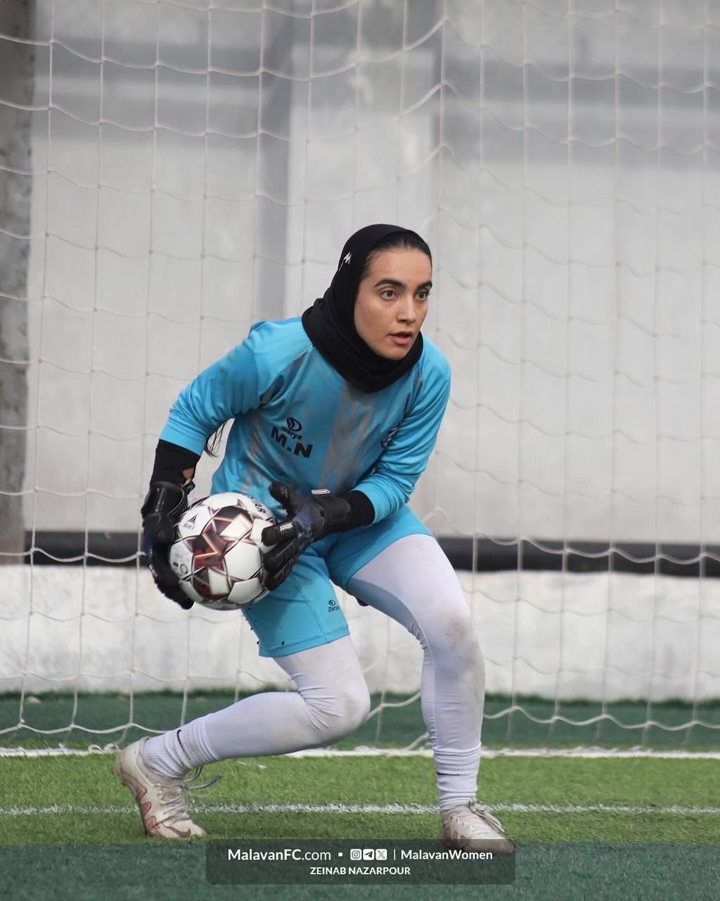 گالری عکس تمرین تیم بانوان ملوان