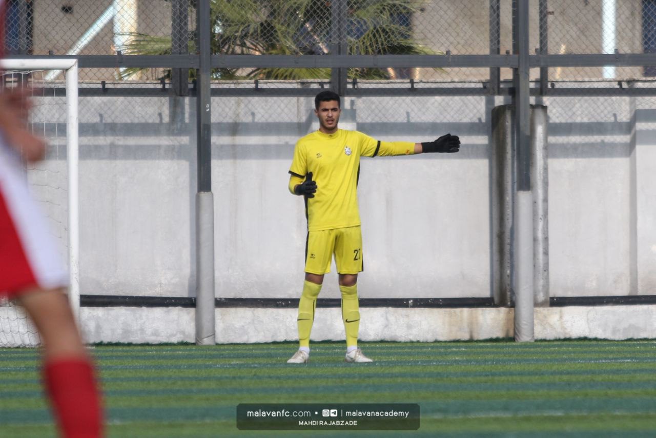 گزارش تصویری جوانان ملوان ب و پرسپولیس کیاشهر