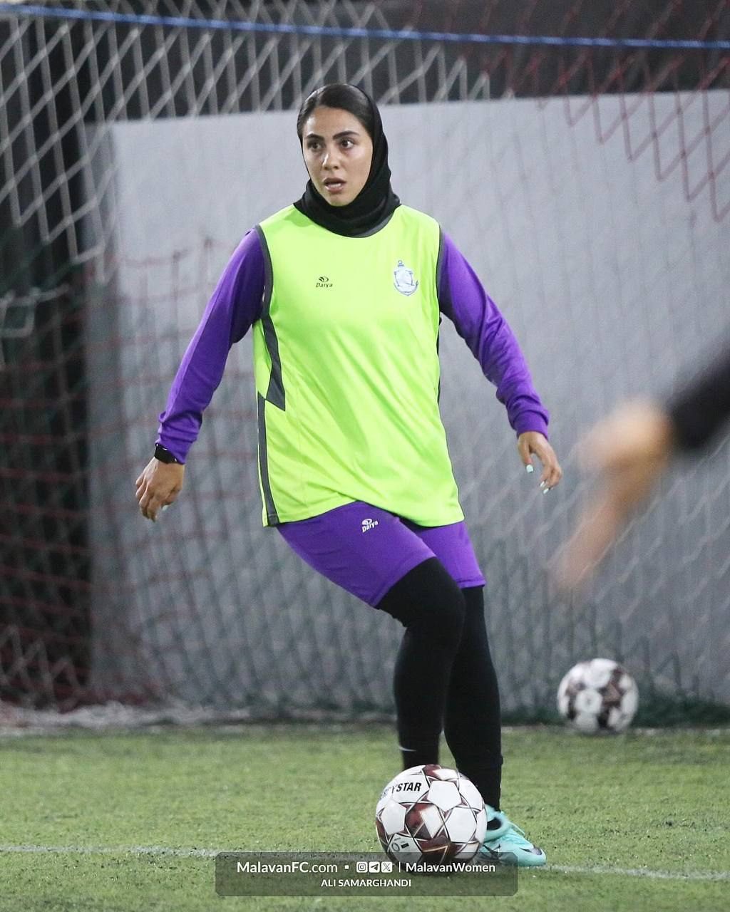 گالری عکس تمرین تیم بانوان ملوان