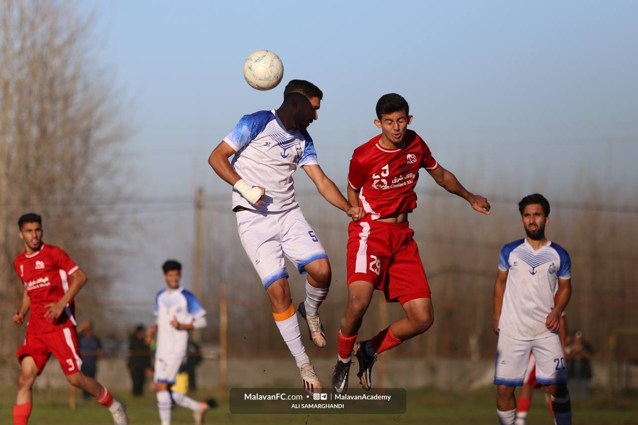 گالری عکس دیدار امید ملوان بندرانزلی و تراکتور تبریز