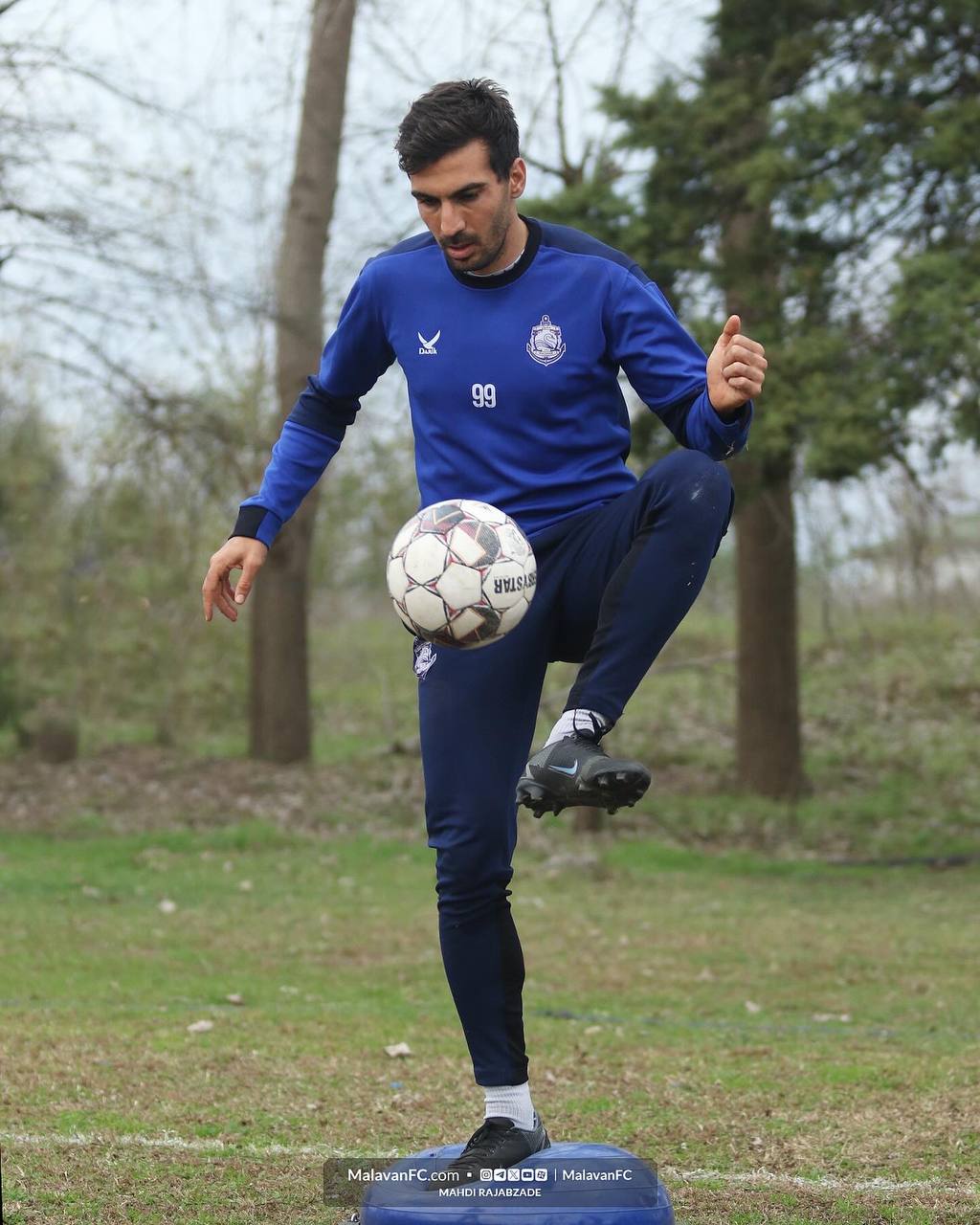 گالری عکس تمرین ملوان چهارشنبه ۱۵ آذر