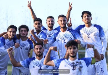 گالری عکس دیدار امید ملوان بندرانزلی و عقاب مهر تبریز