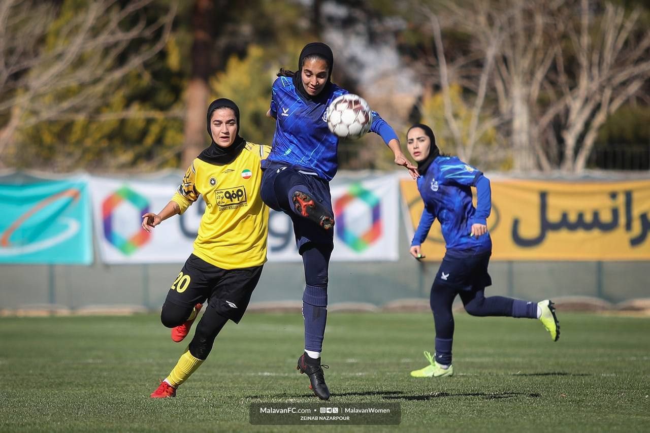 گزارش تصویری دیدار بانوان سپاهان و ملوان