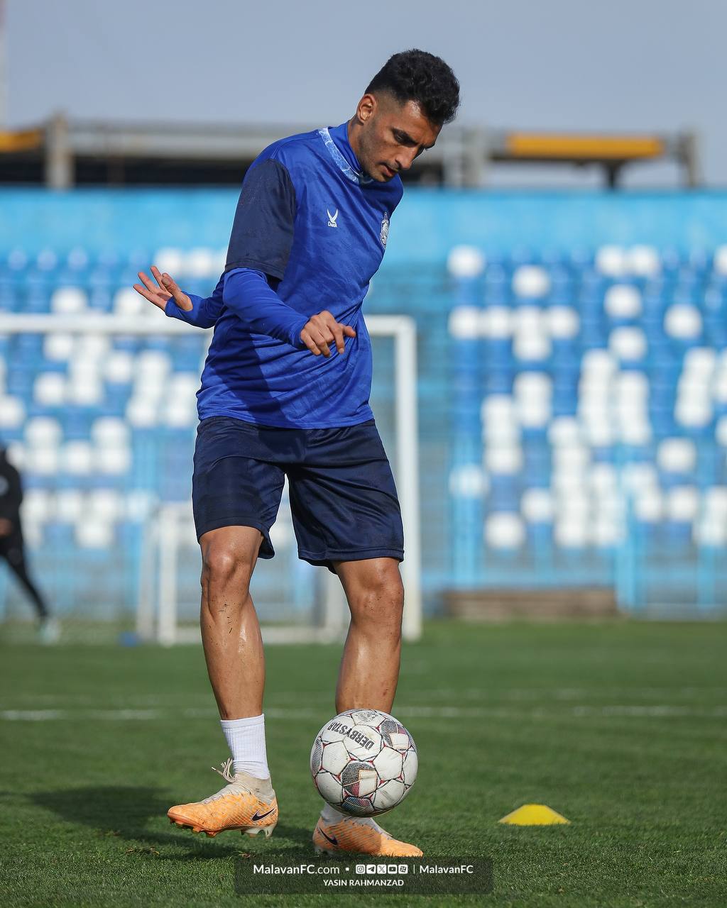 گزارش تصویری تمرین ملوان سه شنبه ٢۴ بهمن