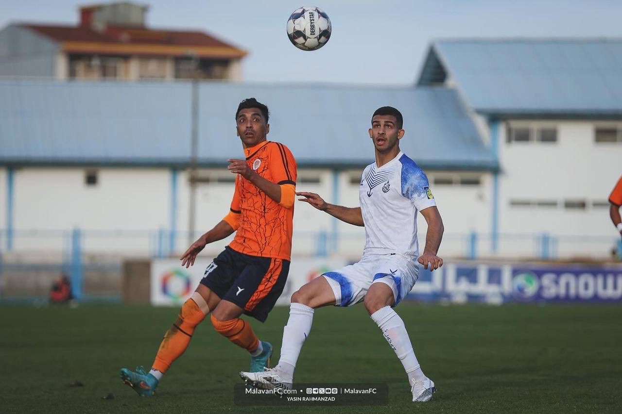 گزارش تصویری دیدار ملوان بندرانزلی و شهر راز شیراز