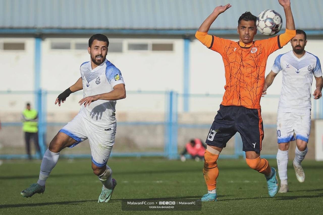 گزارش تصویری دیدار ملوان بندرانزلی و شهر راز شیراز