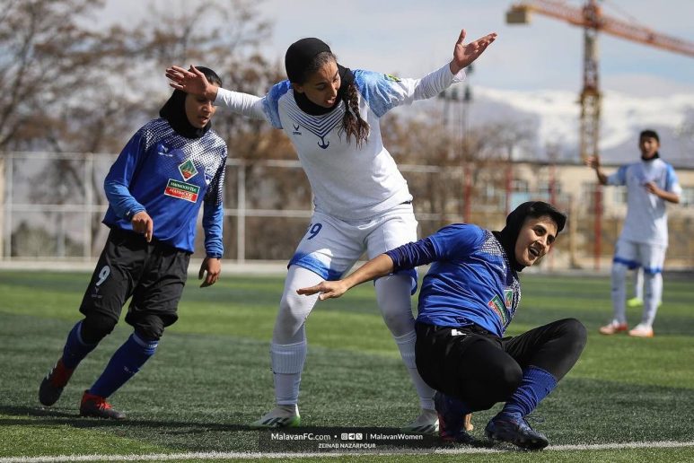 گزارش تصویری دیدار کانی کردستان و ملوان بندرانزلی
