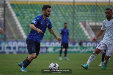 برد ملوانان در دقایق پایانی در مقابل ذوب آهن