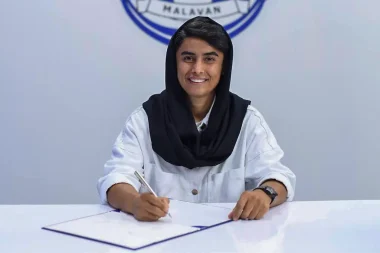 سارا قمی به ملوان پیوست