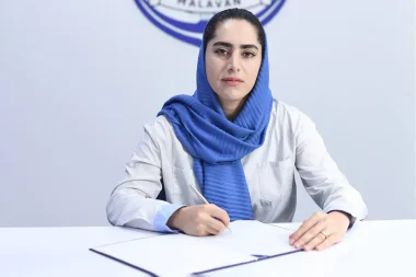 تمدید قرارداد کوثر عنبری