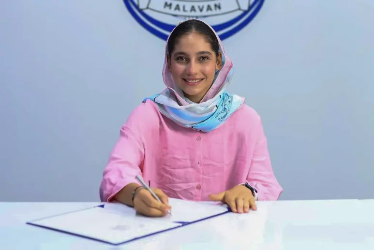 نازنین منصوری به ملوان پیوست